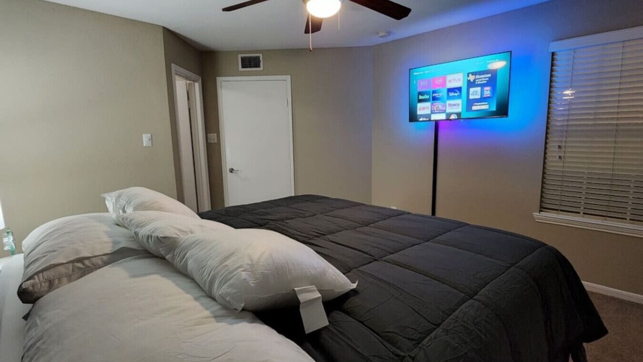 Photo of Bedroom in Astrodome
