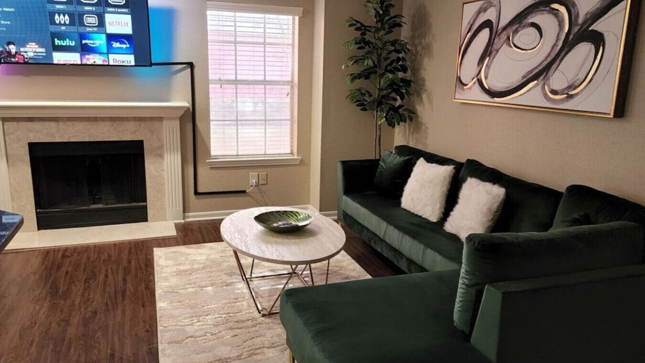 Photo of Livingroom in Astrodome