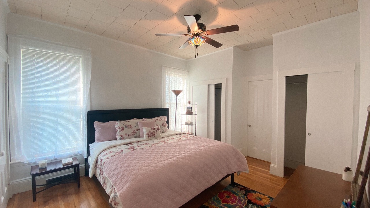 Photo of Bedroom in Malden
