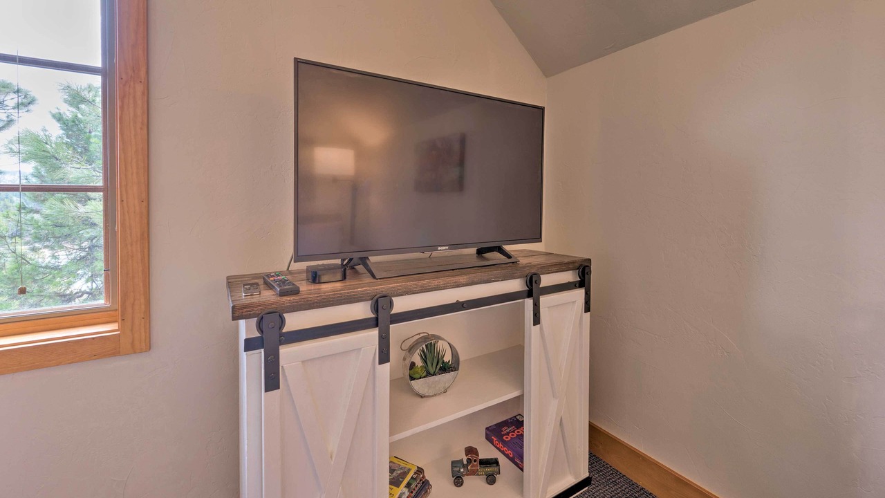 Photo of Livingroom in McCall