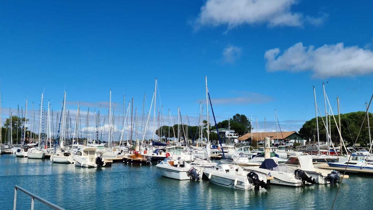 Photo of Others in Port Rive Gauche