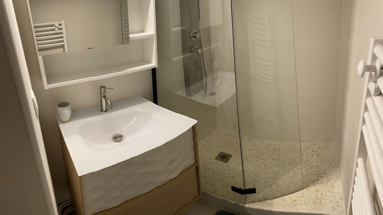 Photo of Bathroom in Port Rive Gauche