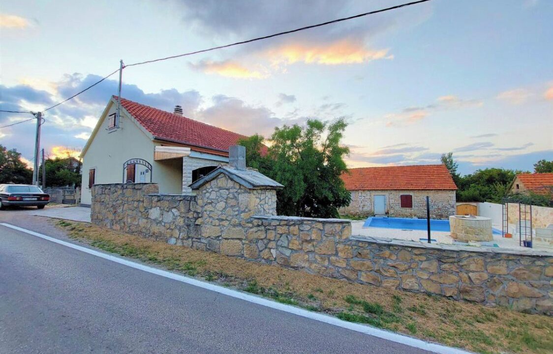 Photo of Outdoor in Drnis