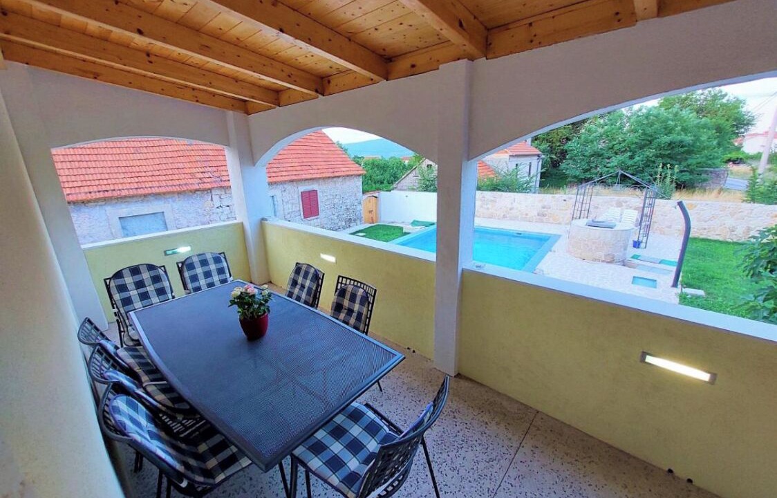 Photo of Outdoor in Drnis