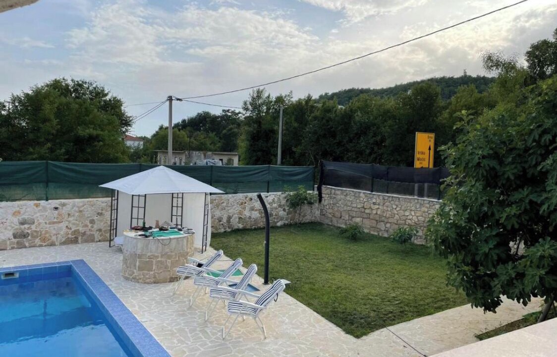 Photo of Outdoor in Drnis