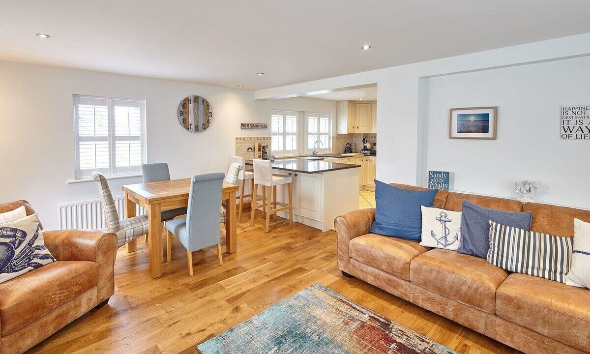 Photo of Others in Newton by the Sea