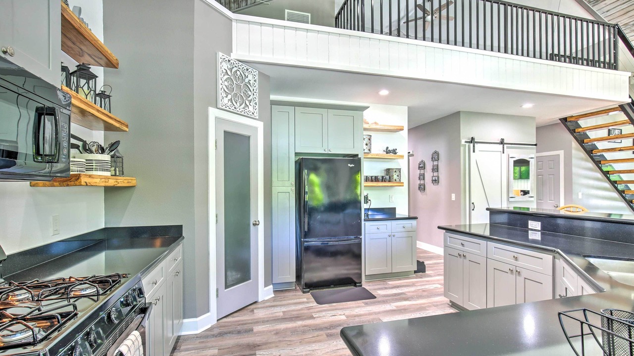 Photo of Kitchen in McQueeney