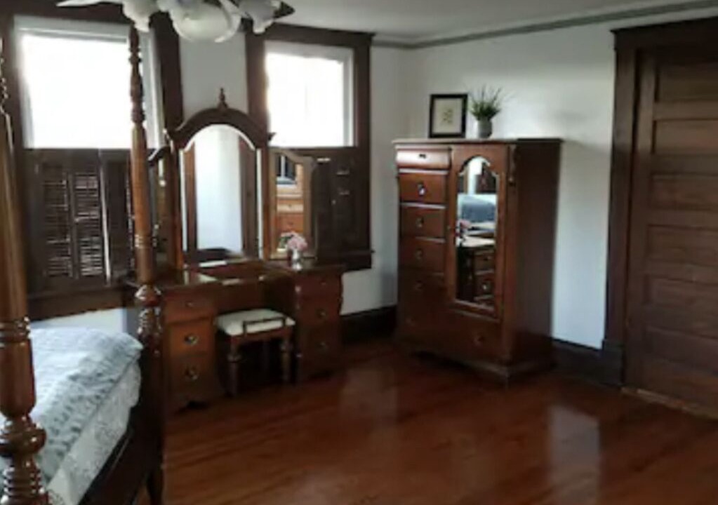 Photo of Bedroom in Davidson
