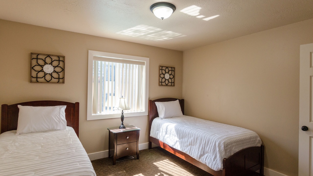 Photo of Bedroom in Logan