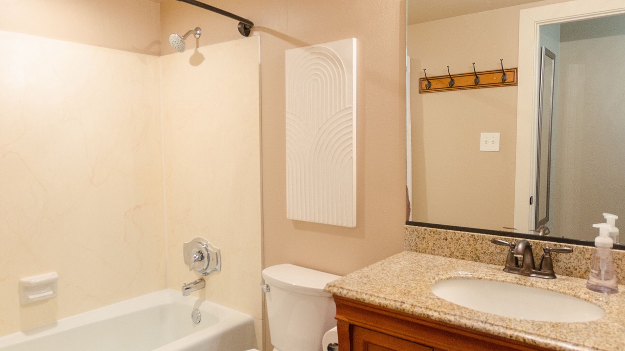 Photo of Bathroom in Logan
