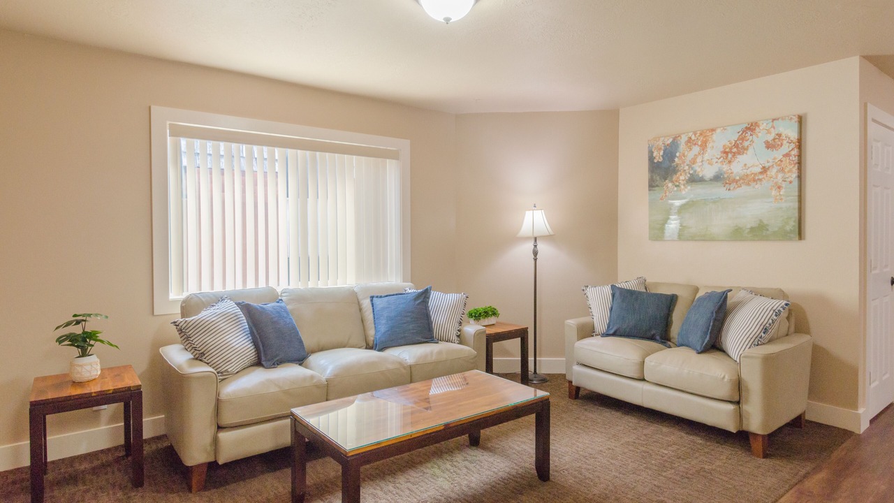 Photo of Livingroom in Logan