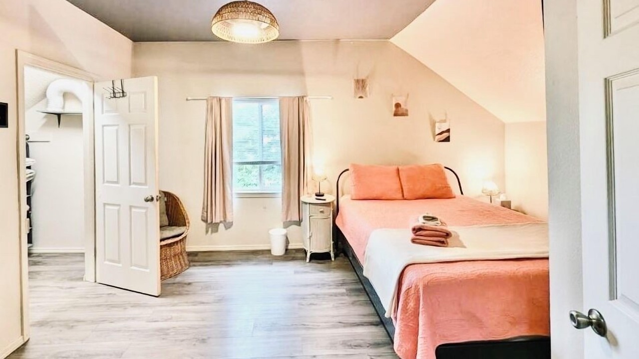 Photo of Bedroom in Northeast Neighbors