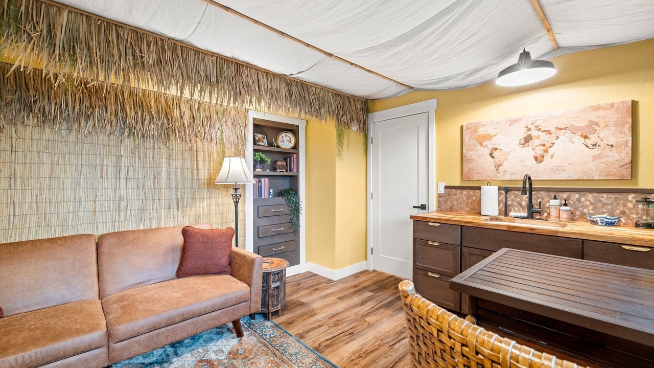 Photo of Livingroom in West Linn