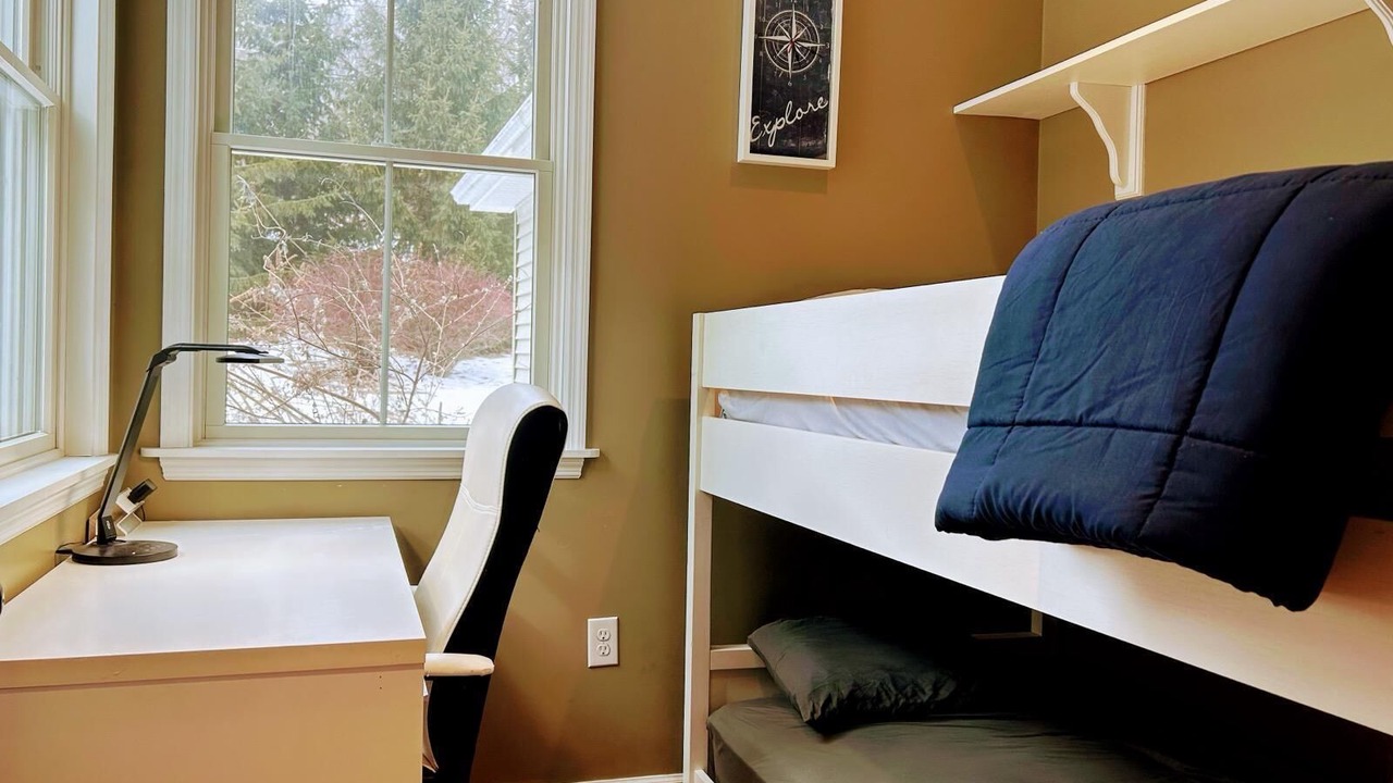 Photo of Bedroom in Montrose