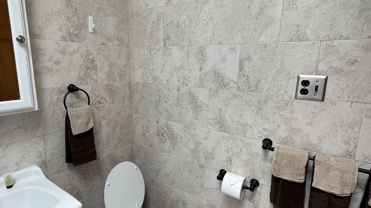 Photo of Bathroom in Ditmars Steinway