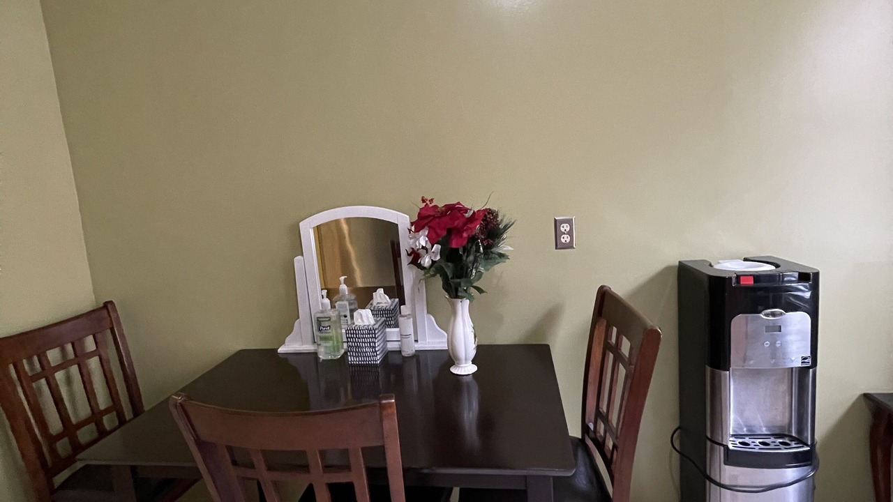 Photo of Others in Ditmars Steinway