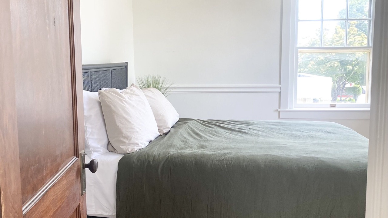 Photo of Bedroom in Leacock-Leola-Bareville