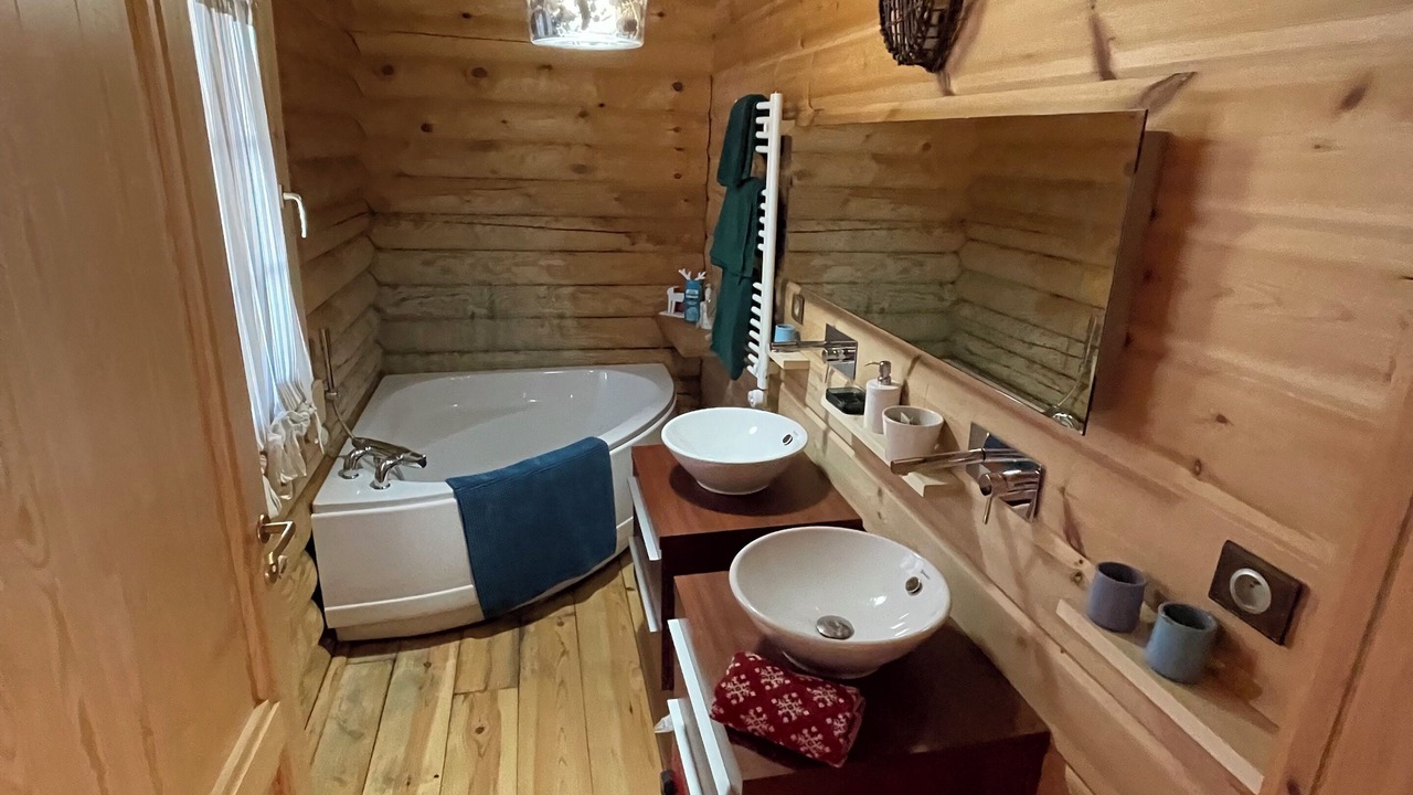 Photo of Bathroom in Roubion