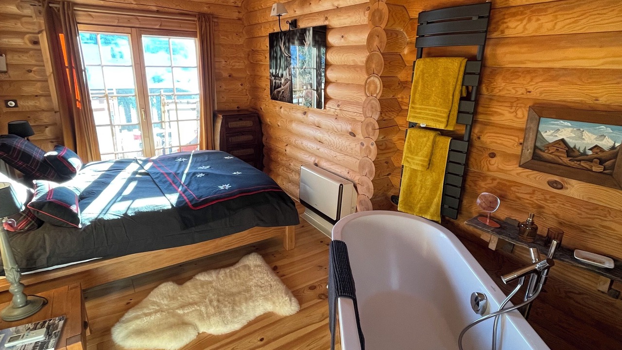 Photo of Bedroom in Roubion
