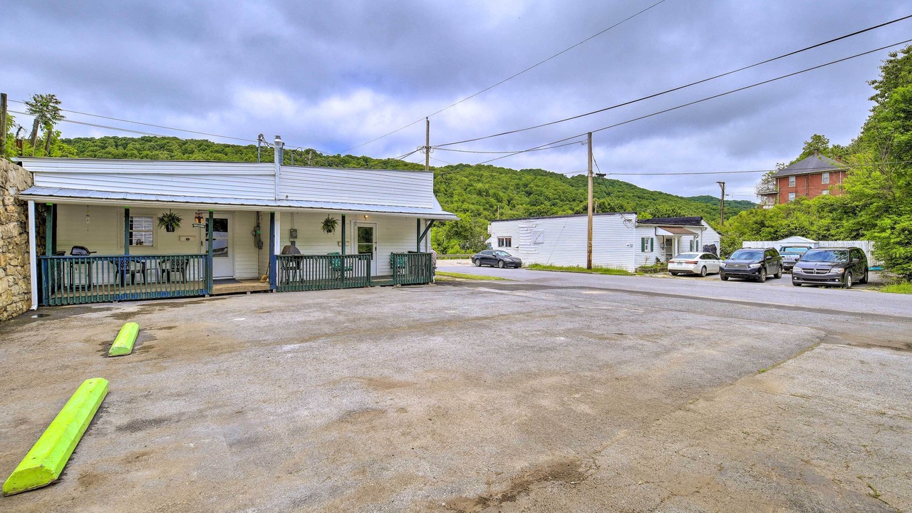 Photo of Others in Bluefield