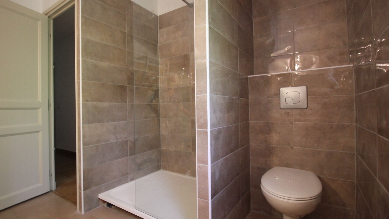 Photo of Bathroom in Flayosc