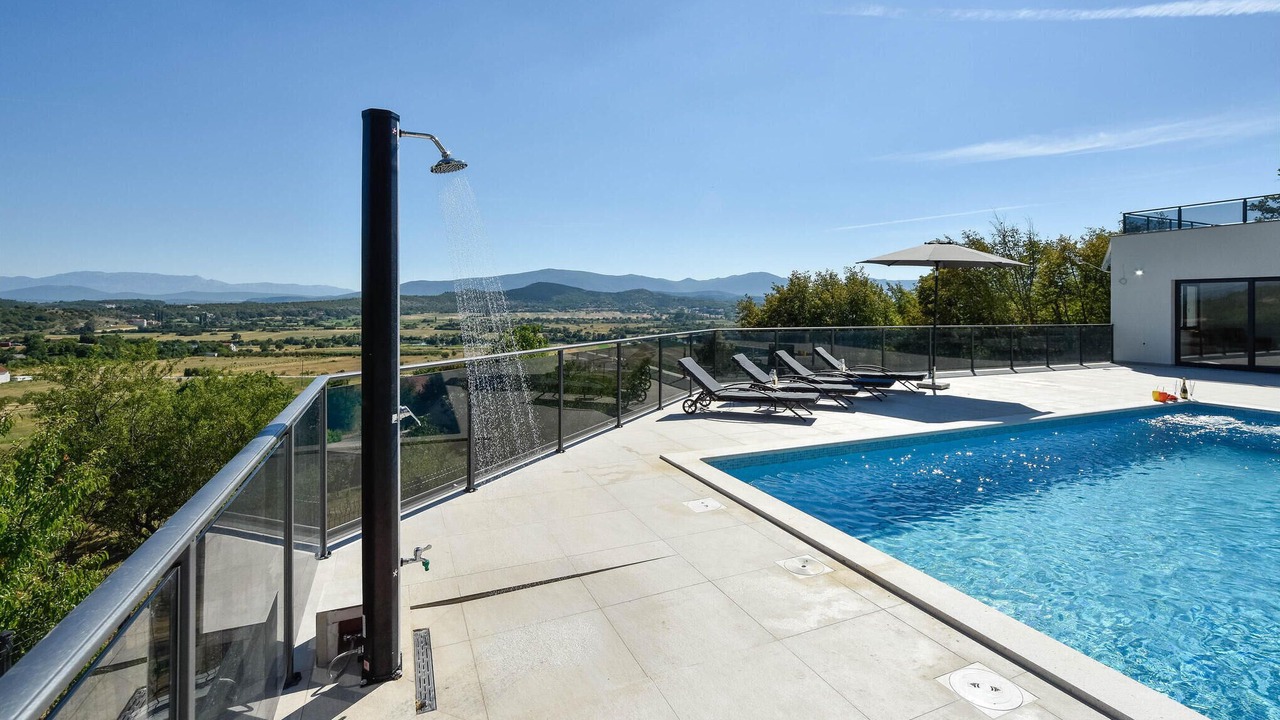 Photo of Outdoor in Sinj