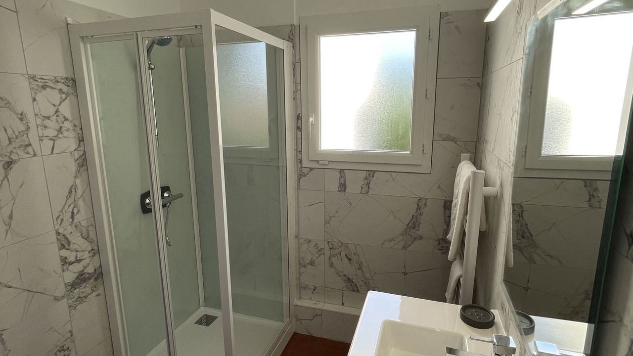 Photo of Bathroom in Saint-Palais-sur-Mer