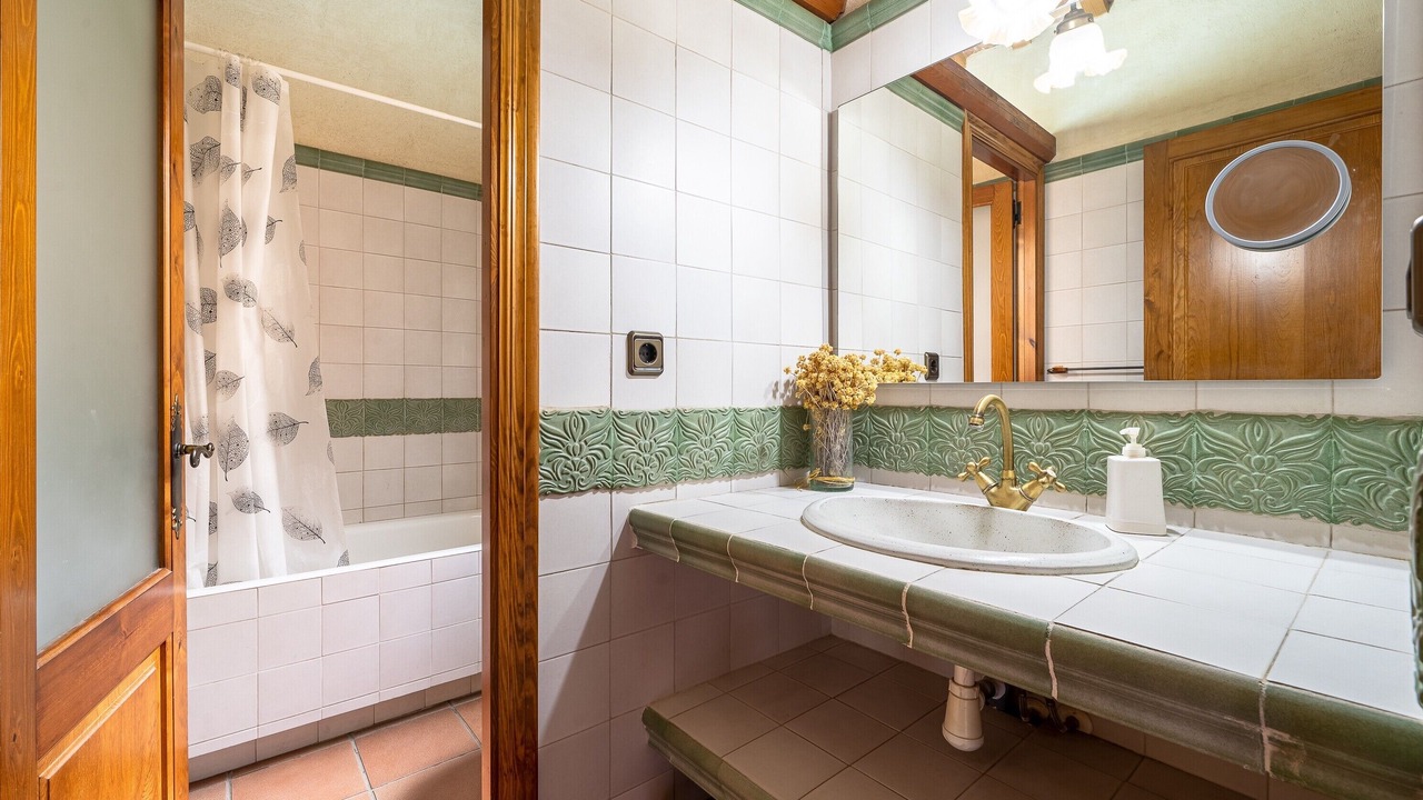 Photo of Bathroom in Conesa