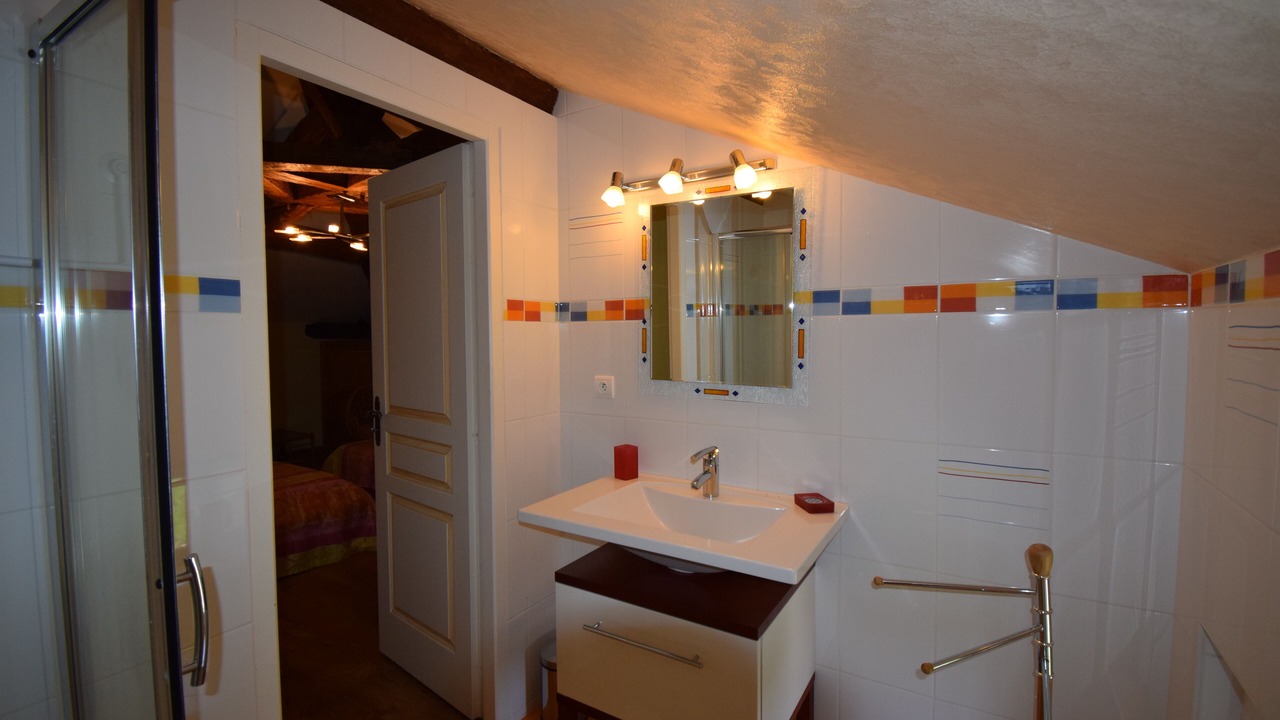 Photo of Bathroom in Saint-Georges