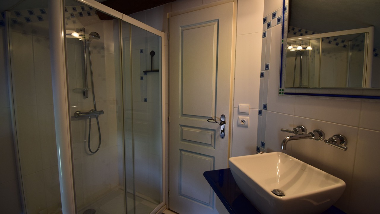 Photo of Bathroom in Saint-Georges