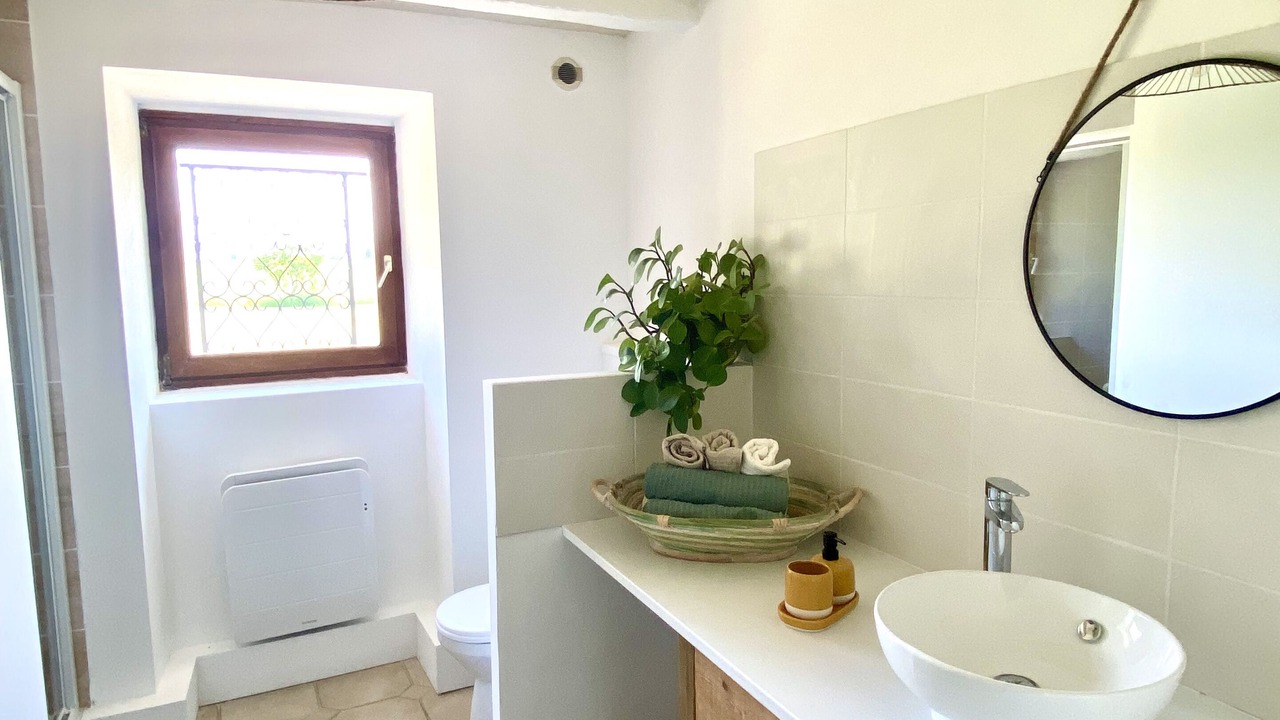 Photo of Bathroom in Noyal-sur-Vilaine