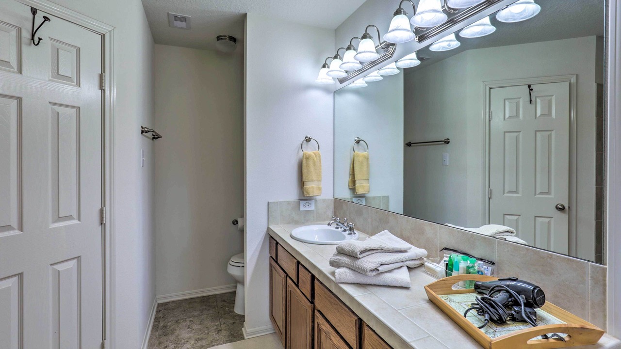 Photo of Bathroom in Cameron