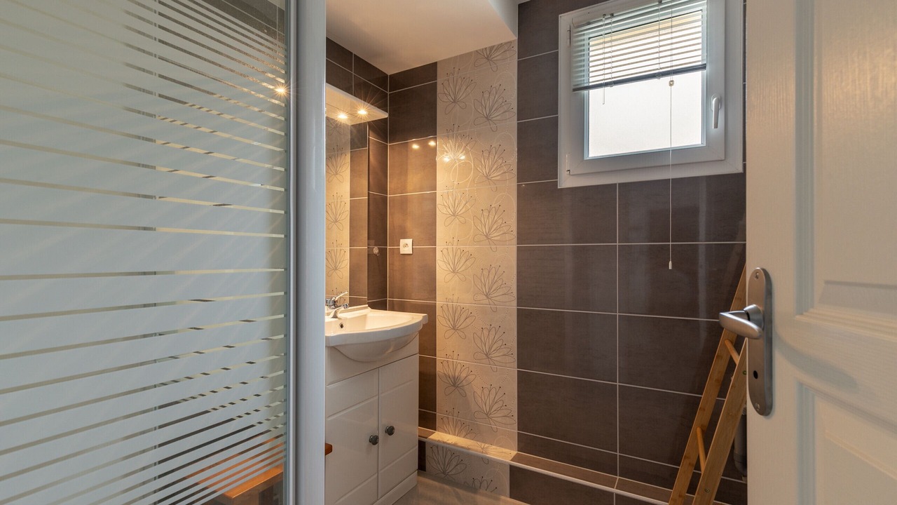 Photo of Bathroom in Saint-Gilles-Croix-de-Vie
