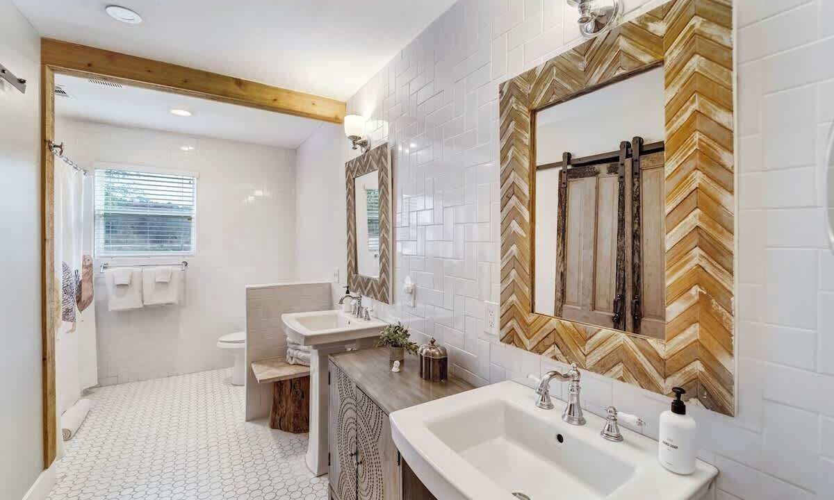 Photo of Bathroom in Dripping Springs