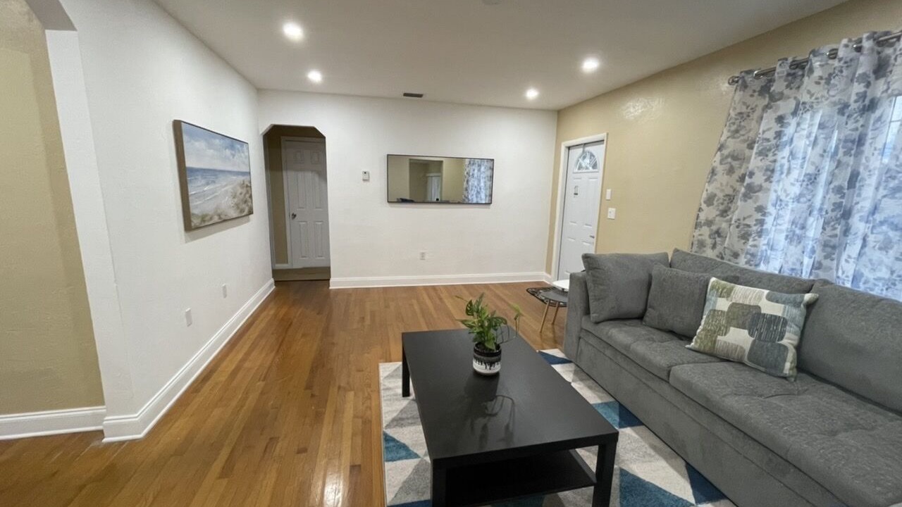 Photo of Livingroom in West Little Havana