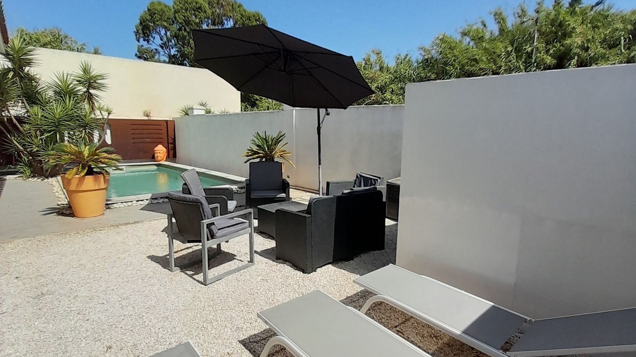 Photo of Patio Balcony in Pia