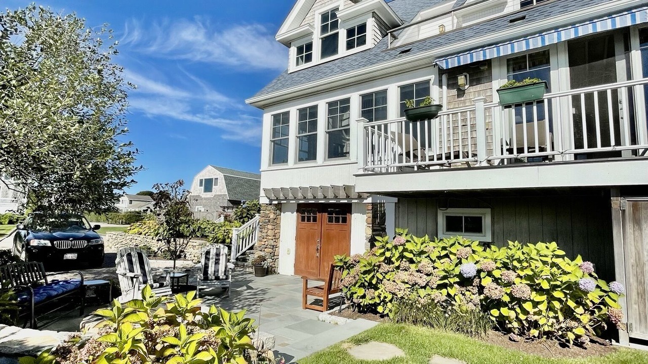 Photo of Outdoor in Watch Hill