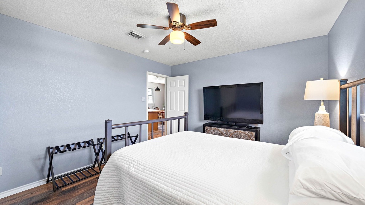 Photo of Bedroom in Surfside Beach