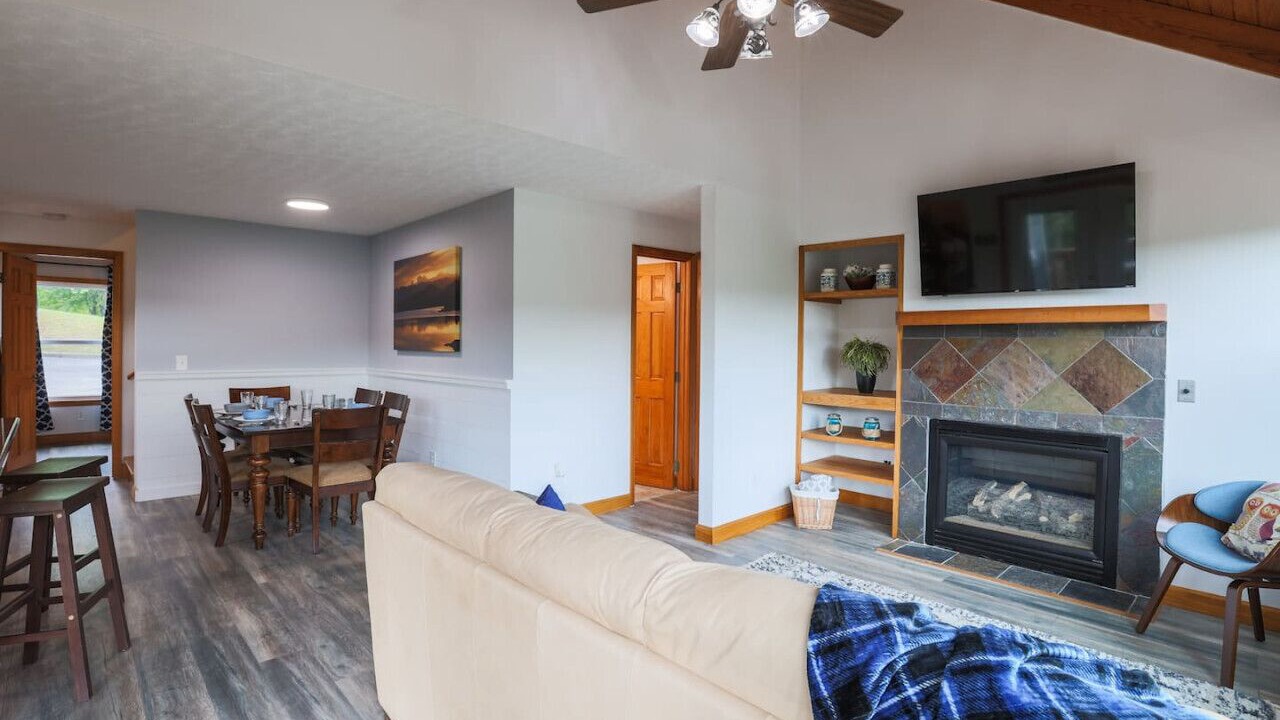 Photo of Livingroom in Sevierville