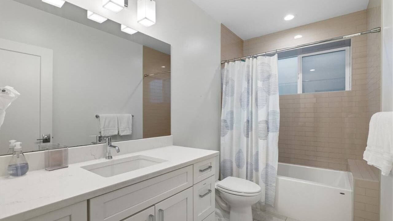 Photo of Bathroom in Greenwood