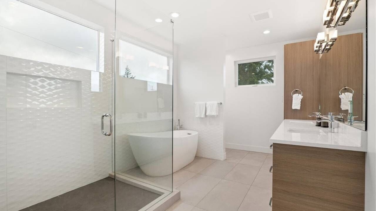 Photo of Bathroom in Greenwood