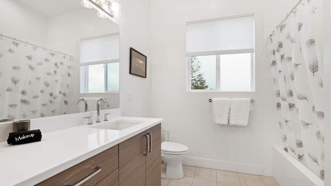 Photo of Bathroom in Greenwood