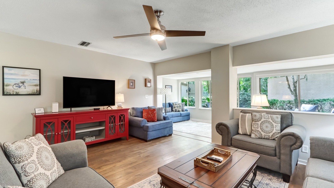 Photo of Livingroom in Fernandina Beach