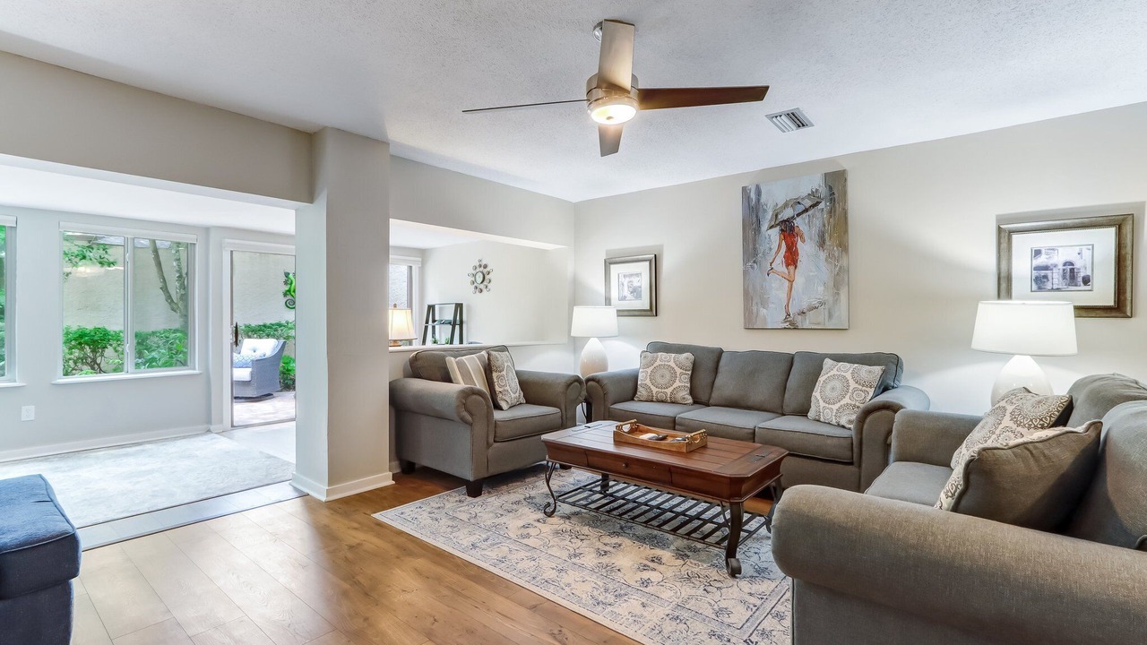 Photo of Livingroom in Fernandina Beach