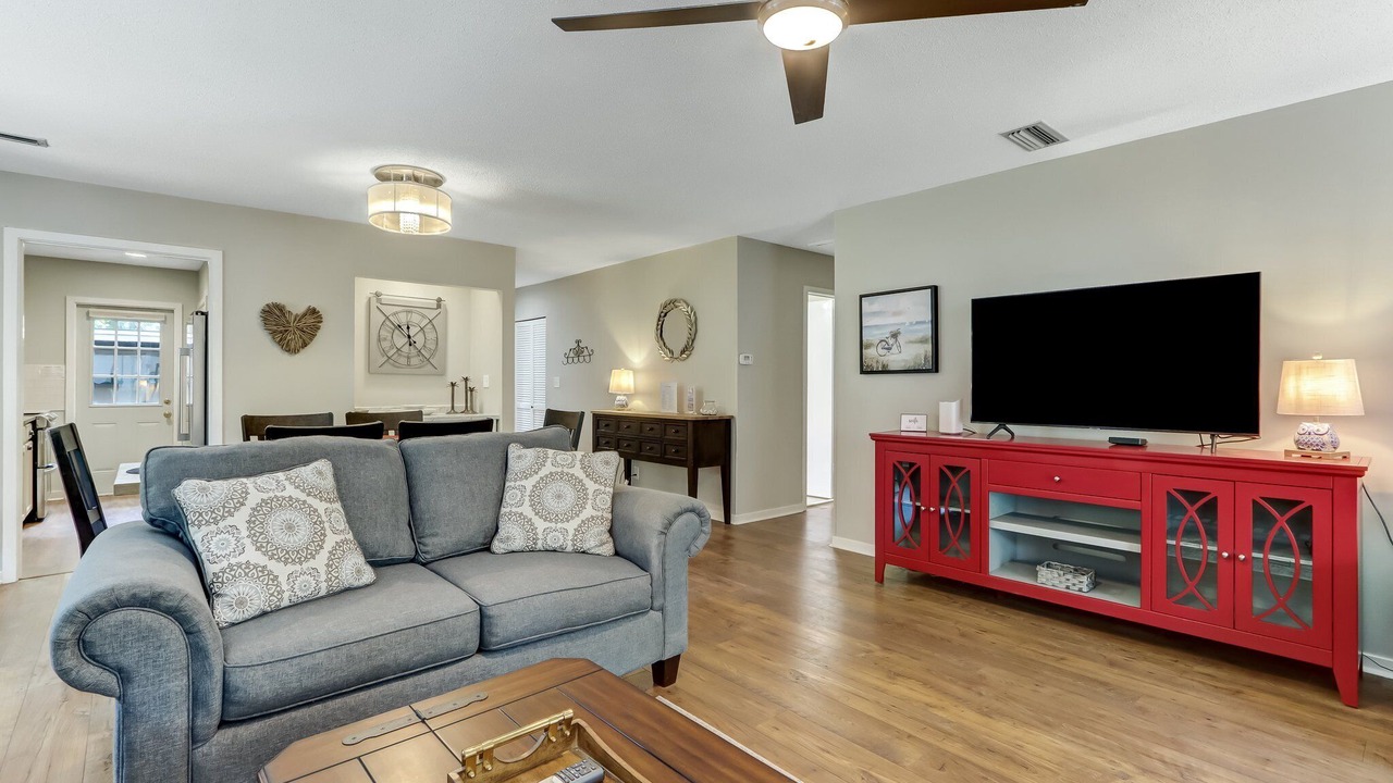 Photo of Livingroom in Fernandina Beach