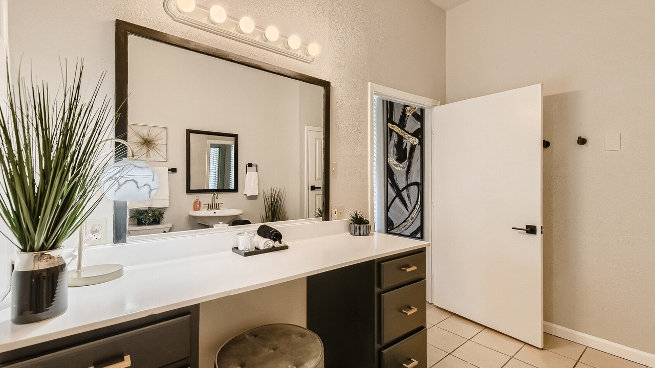 Photo of Bathroom in Government Hill