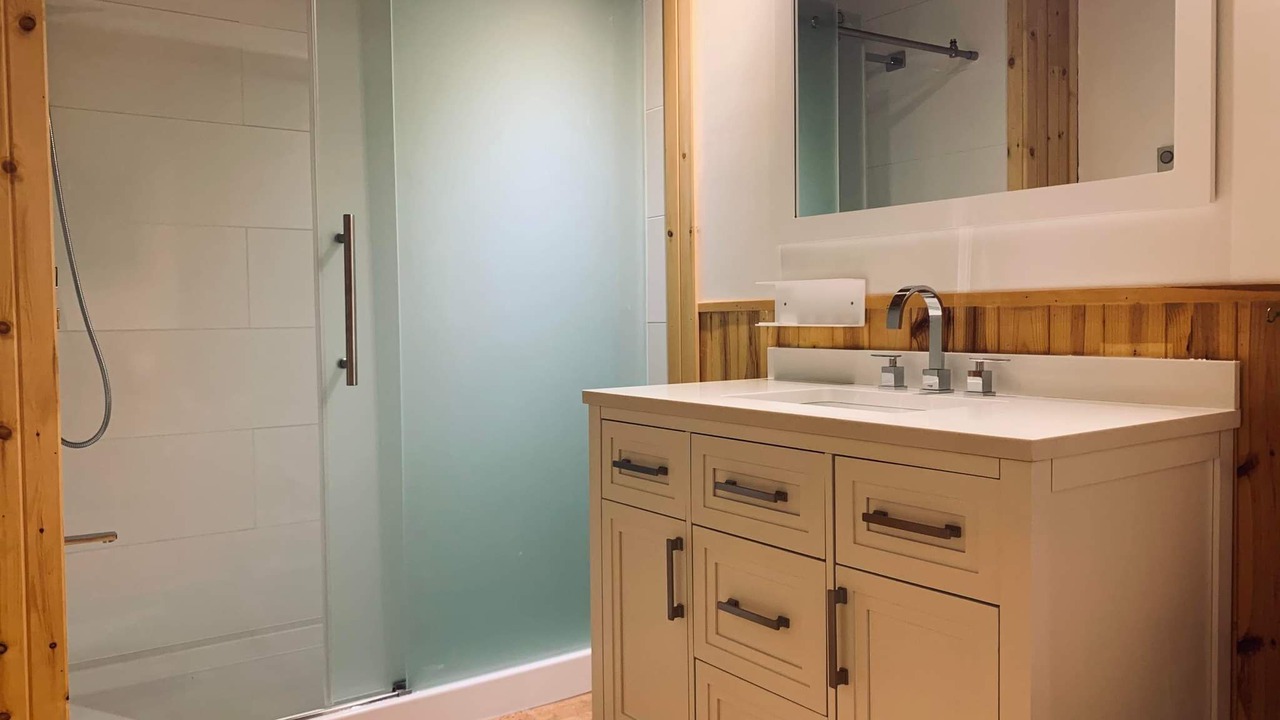 Photo of Bathroom in Iron Bridge
