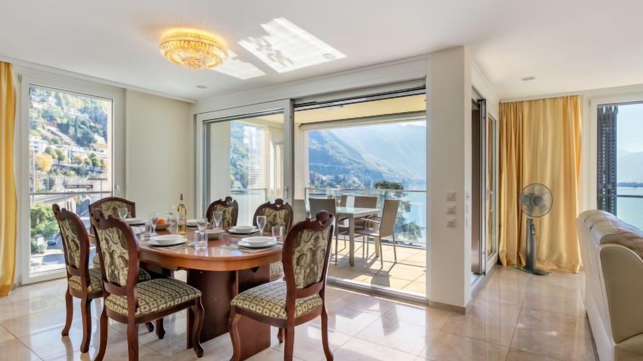 Photo of Bedroom in Montreux City Centre
