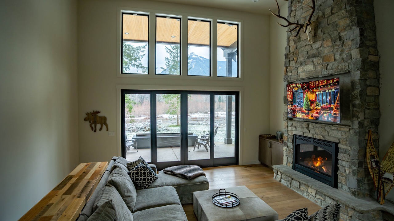 Photo of Livingroom in Packwood