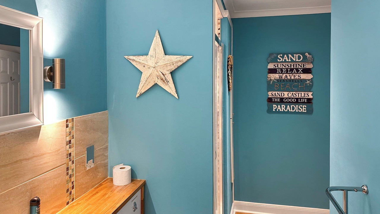 Photo of Bathroom in Glenelg